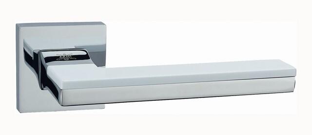 Ручка дверная Квадро KB Z1940E15 (Арни) (PC/White)