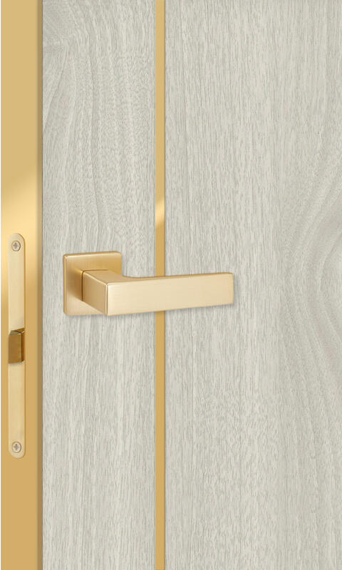 Орех американский светлый, 700х2000, LR, з. M1895 MSG, без врезки п/петли, алюм. кромка шампань с 4х ст.