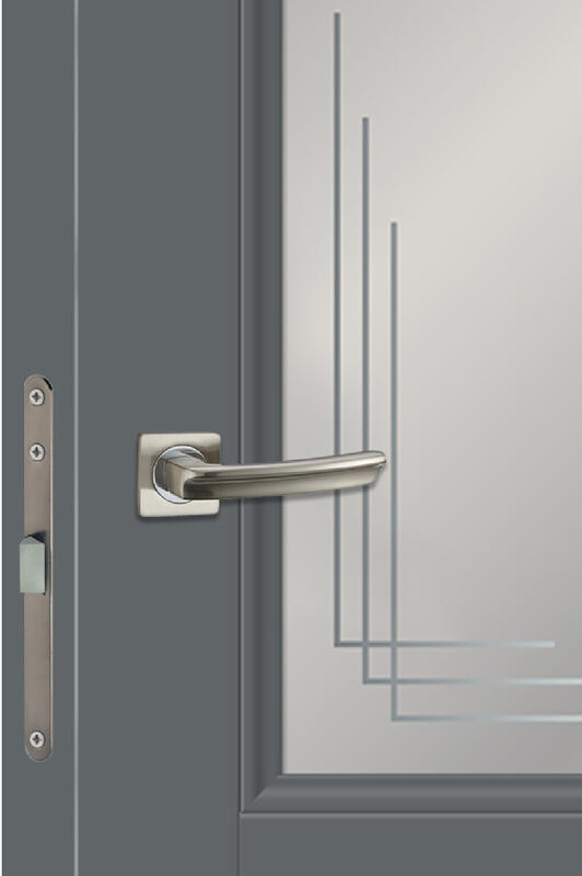 Вулкан, 600х2000, LR, б/врезки замка и петель, стекло Грани Мателюкс