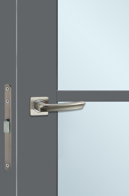 Вулкан, 700х2000, LR, б/врезки замка и петель, стекло Мателюкс