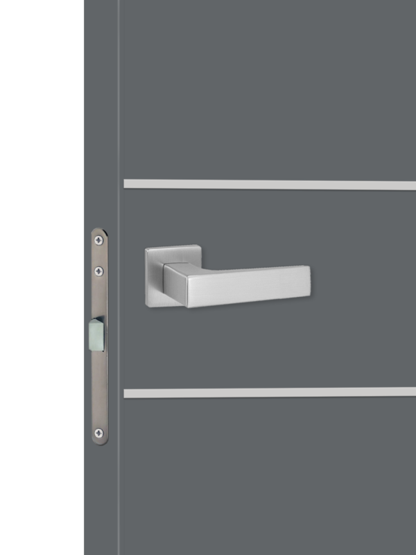 Вулкан, 700х2000, LR, б/врезки замка и петель, кромка ABS 2мм с 4х ст., молдинг цвет алюм.