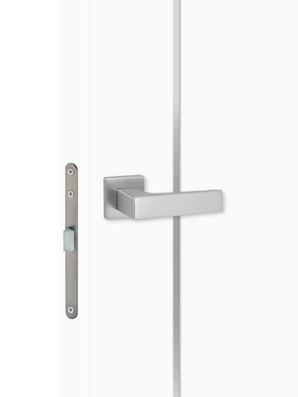 Белый Опал, 700х2000, LR, б/врезки замка и петель, кромка ABS 2мм с 4х ст., молдинг цвет алюм.