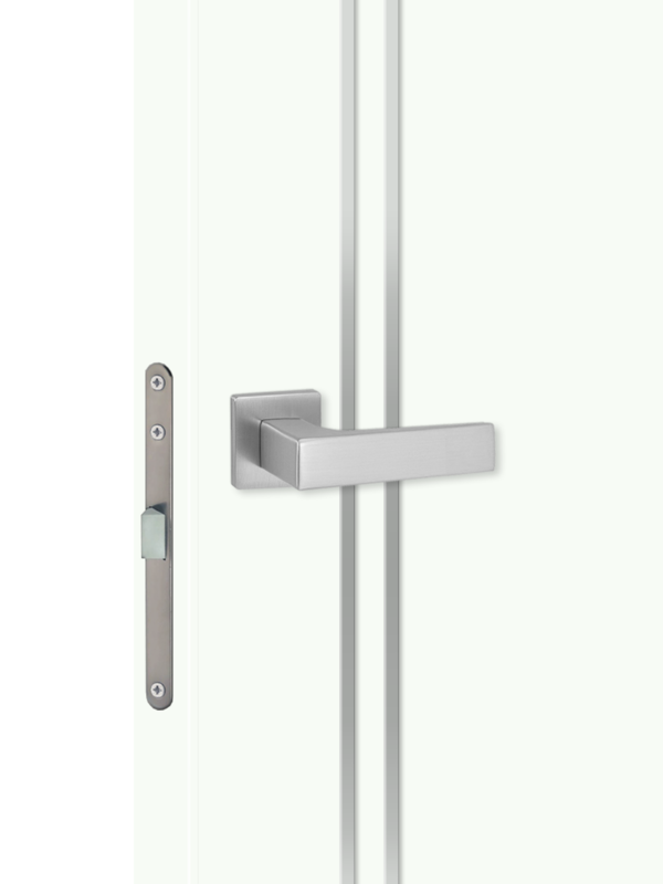 Белый Опал, 900х2000, LR, б/врезки замка и петель, кромка ABS 2мм с 4х ст., молдинг цвет алюм.